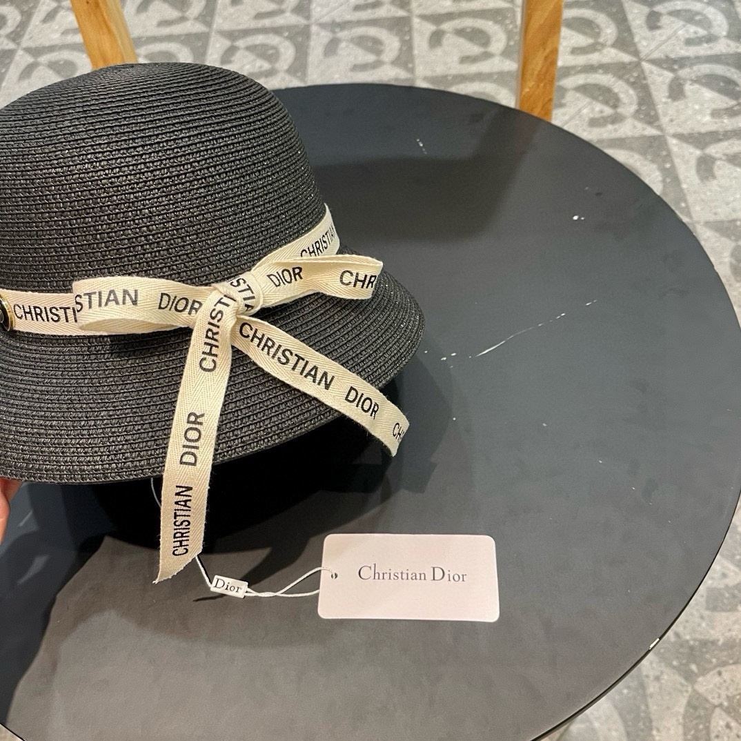 Christian Dior Caps